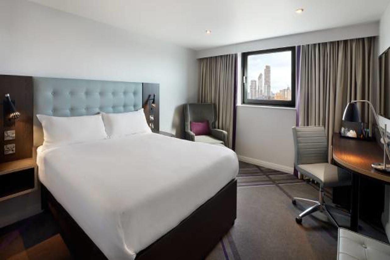 Saint Helier Jersey Premier Inn Jersey St Helier מראה חיצוני תמונה